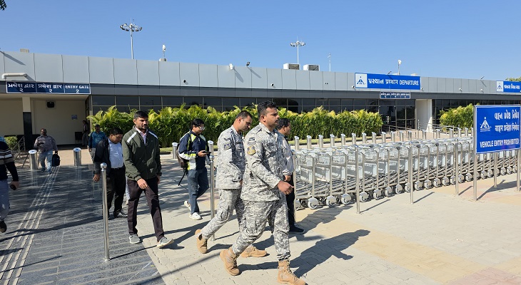 Aajkaal Daily (Desh Pardesh Ni Aajkaal)