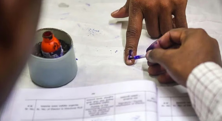 Aajkaal Daily (Desh Pardesh Ni Aajkaal)