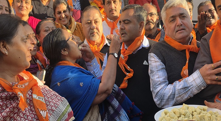 Aajkaal Daily (Desh Pardesh Ni Aajkaal)