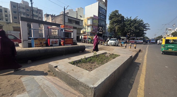 Aajkaal Daily (Desh Pardesh Ni Aajkaal)