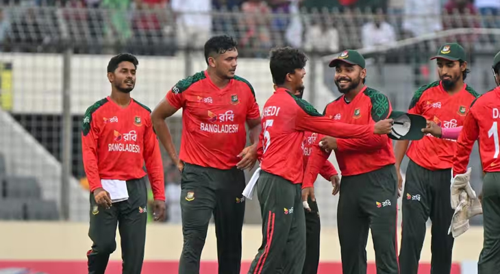 Aajkaal Daily (Desh Pardesh Ni Aajkaal)