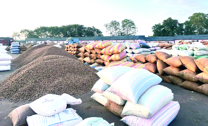 Aajkaal Daily (Desh Pardesh Ni Aajkaal)