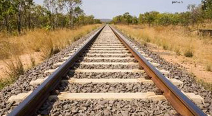 Aajkaal Daily (Desh Pardesh Ni Aajkaal)