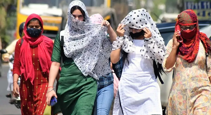 Aajkaal Daily (Desh Pardesh Ni Aajkaal)