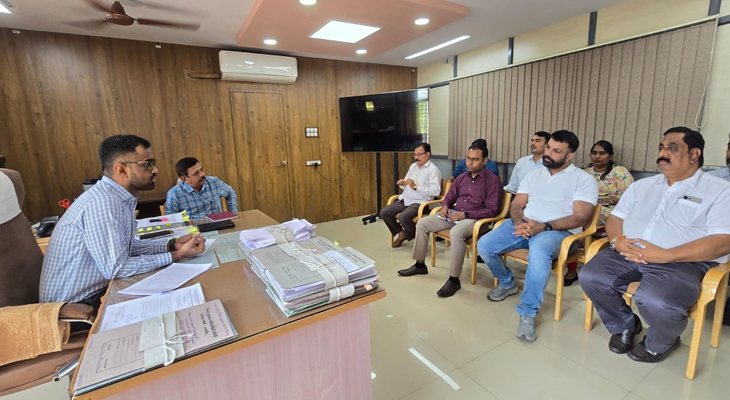 Aajkaal Daily (Desh Pardesh Ni Aajkaal)