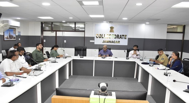 Aajkaal Daily (Desh Pardesh Ni Aajkaal)