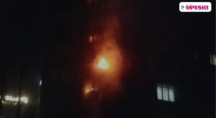 Aajkaal Daily (Desh Pardesh Ni Aajkaal)