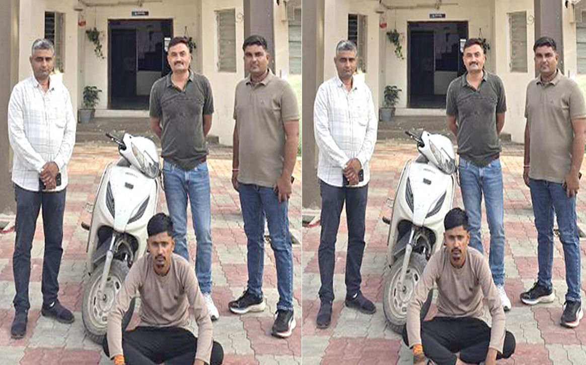 Aajkaal Daily (Desh Pardesh Ni Aajkaal)