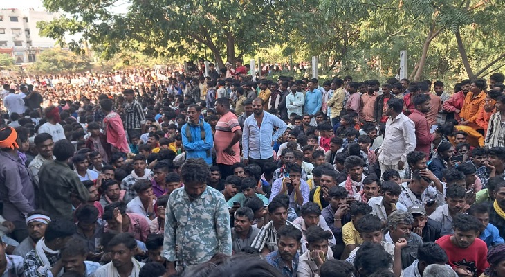 Aajkaal Daily (Desh Pardesh Ni Aajkaal)