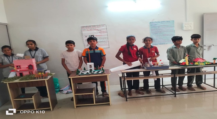 Aajkaal Daily (Desh Pardesh Ni Aajkaal)