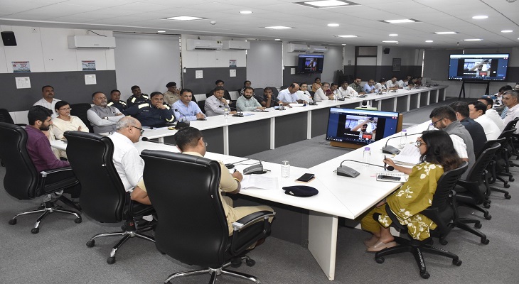 Aajkaal Daily (Desh Pardesh Ni Aajkaal)