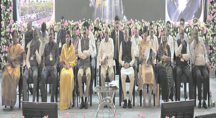 Aajkaal Daily (Desh Pardesh Ni Aajkaal)