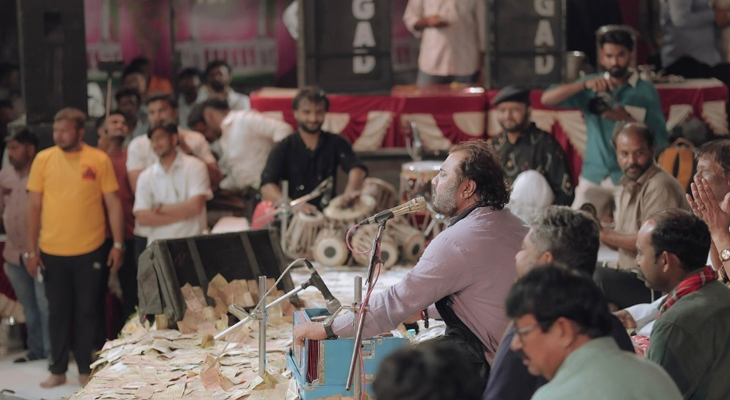 Aajkaal Daily (Desh Pardesh Ni Aajkaal)