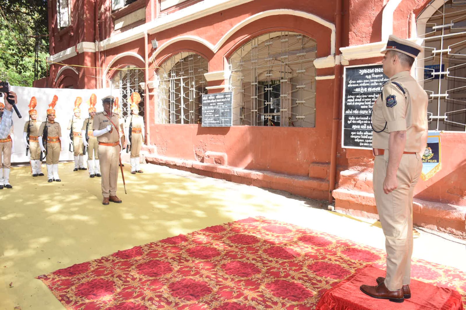 Aajkaal Daily (Desh Pardesh Ni Aajkaal)