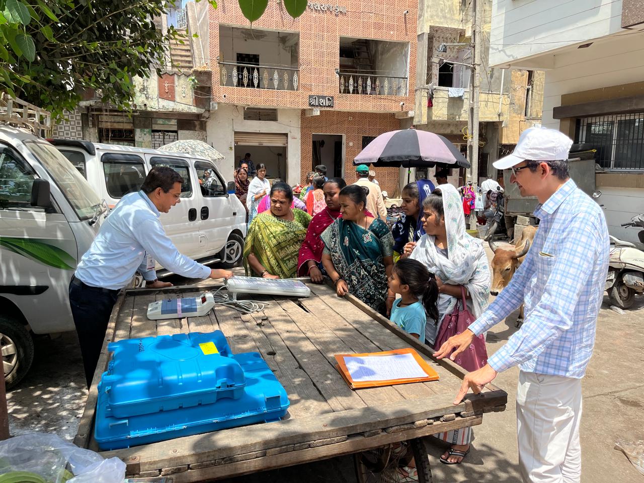 Aajkaal Daily (Desh Pardesh Ni Aajkaal)