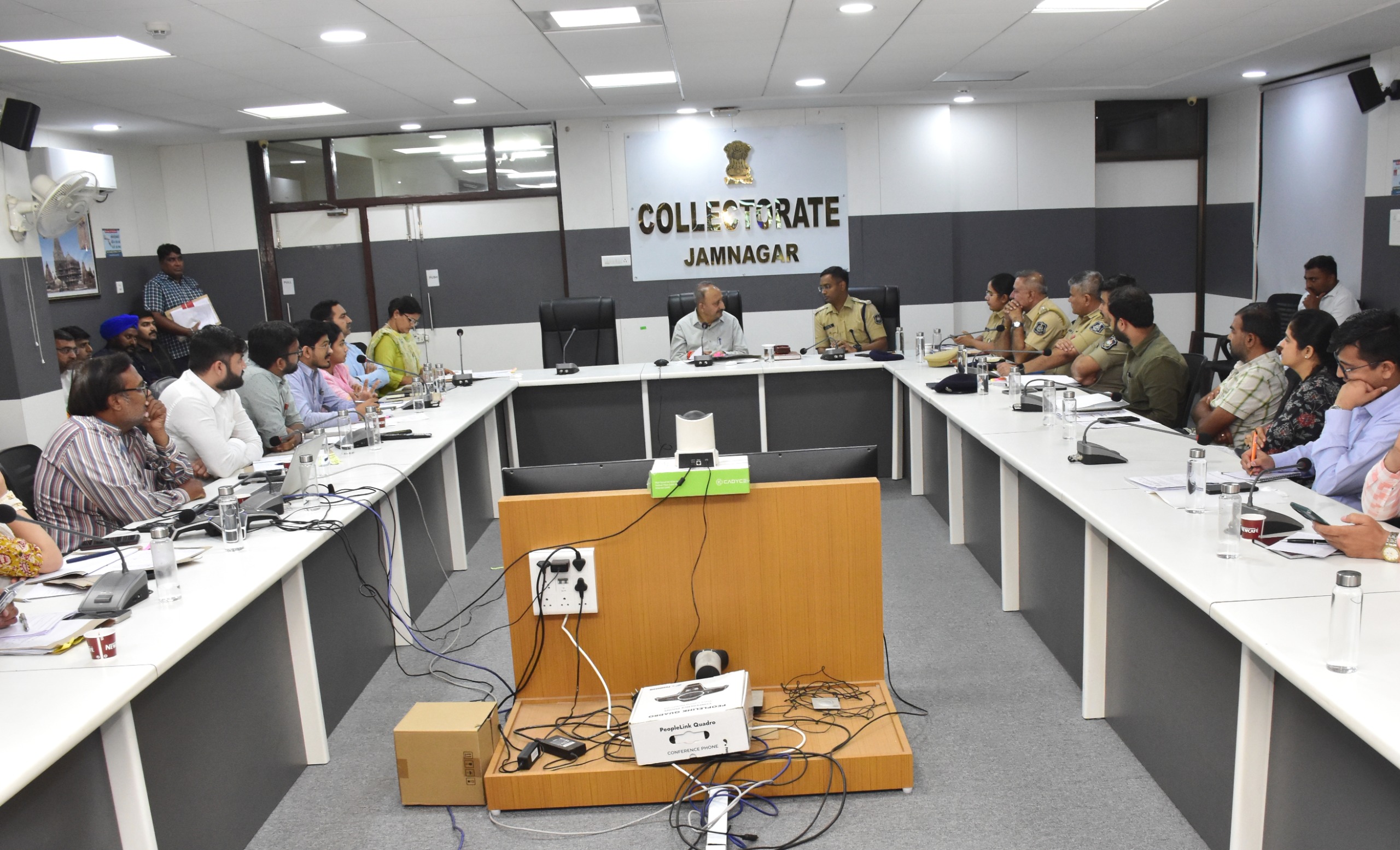 Aajkaal Daily (Desh Pardesh Ni Aajkaal)