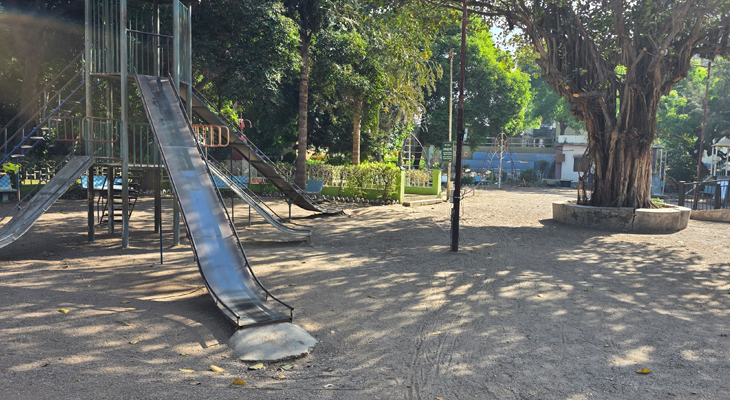 Aajkaal Daily (Desh Pardesh Ni Aajkaal)