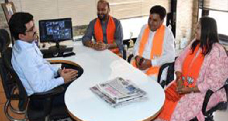 Aajkaal Daily (Desh Pardesh Ni Aajkaal)