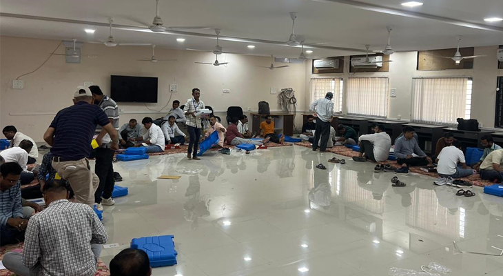 Aajkaal Daily (Desh Pardesh Ni Aajkaal)