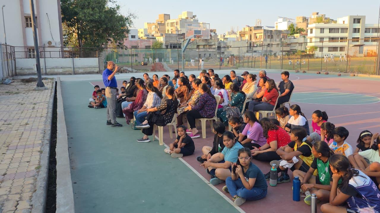 Aajkaal Daily (Desh Pardesh Ni Aajkaal)