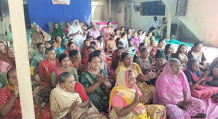 Aajkaal Daily (Desh Pardesh Ni Aajkaal)