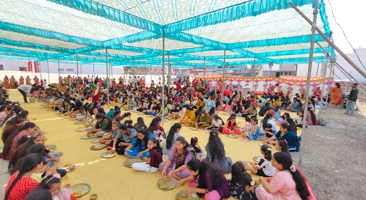 Aajkaal Daily (Desh Pardesh Ni Aajkaal)