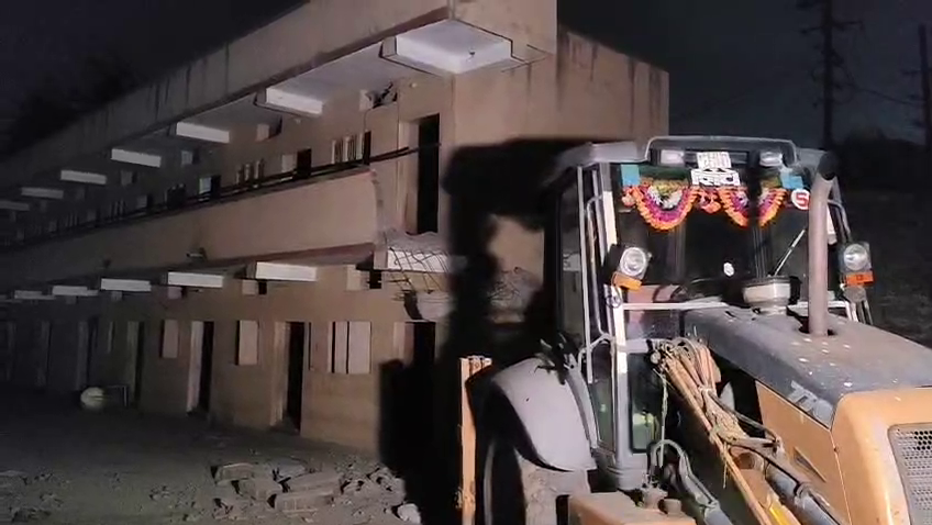 Aajkaal Daily (Desh Pardesh Ni Aajkaal)