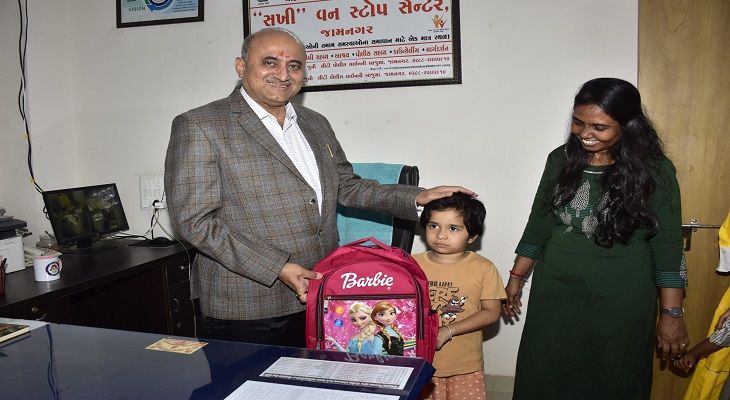 Aajkaal Daily (Desh Pardesh Ni Aajkaal)