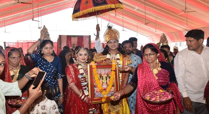 Aajkaal Daily (Desh Pardesh Ni Aajkaal)