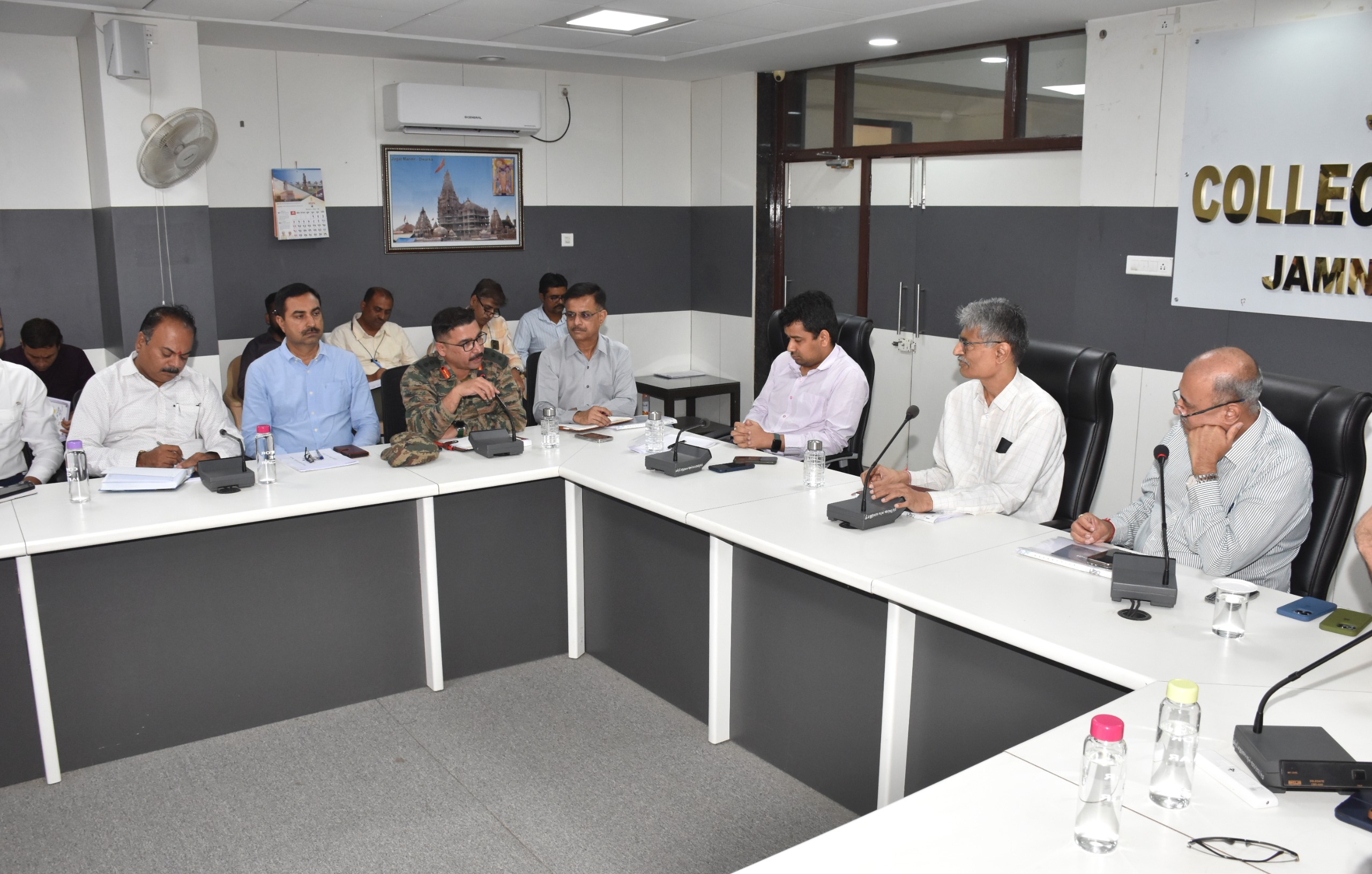 Aajkaal Daily (Desh Pardesh Ni Aajkaal)